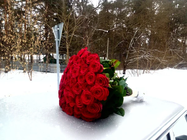 Нет повода не радовать близких людей!